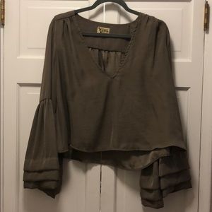 Show me your mumu green cap sleeve top
